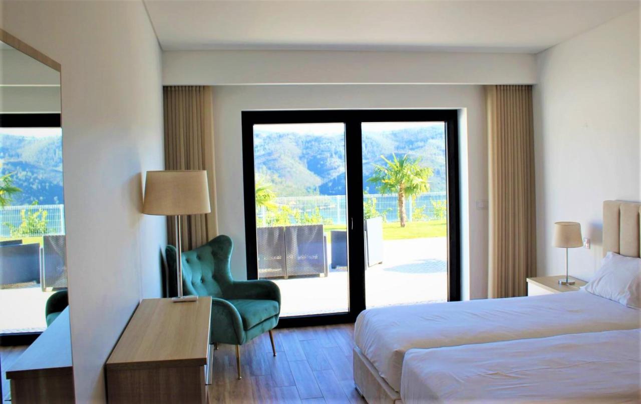 Lago Azul Villas Ferreira do Zêzere Exterior foto