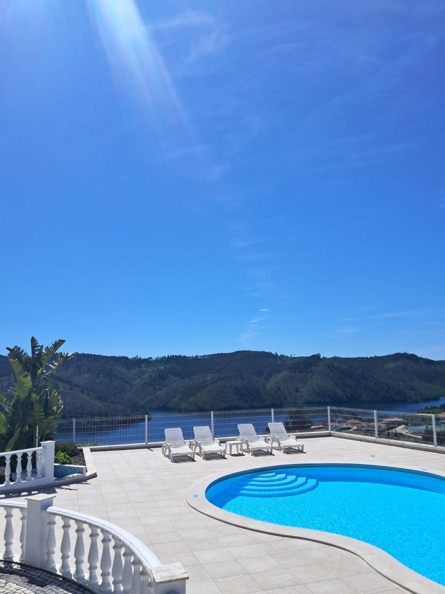 Lago Azul Villas Ferreira do Zêzere Exterior foto